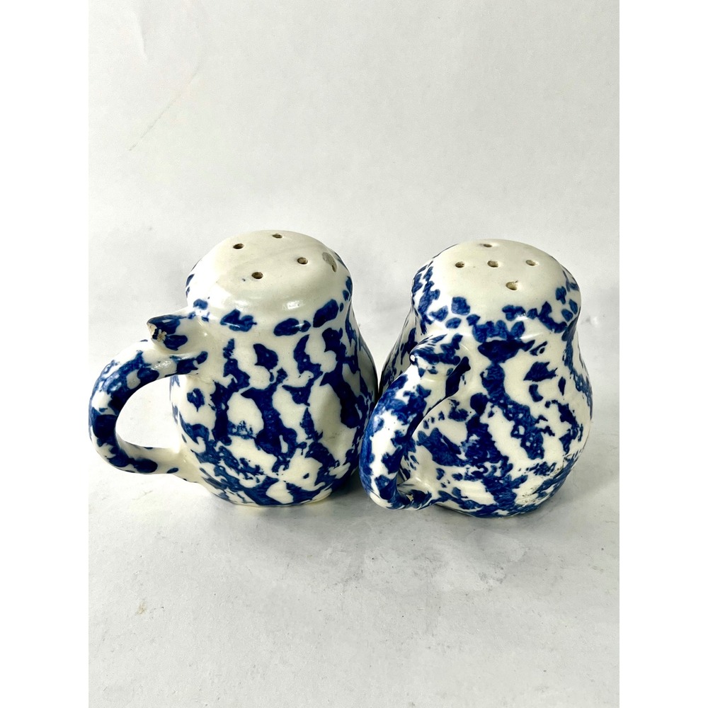 Vintage Blue White Spatterware Ceramic Salt and Pepper Shakers Farmhouse Set